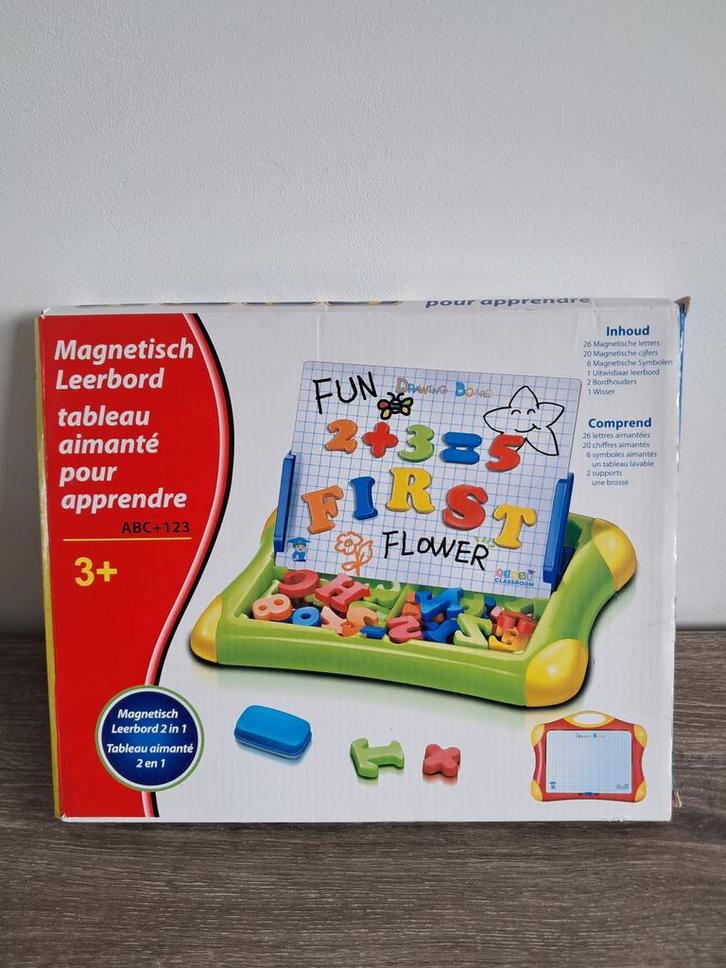 2x Magnetisch Leerbord met Letters & Cijfers, Kinderen en Baby's, Speelgoed | Educatief en Creatief, Gebruikt, Taal en Lezen, Ophalen of Verzenden