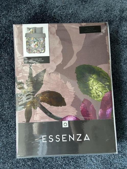 Essenza 200/200 Dekbedovertrek, Huis en Inrichting, Slaapkamer | Beddengoed, Nieuw, Dekbedovertrek, Tweepersoons, Ophalen of Verzenden