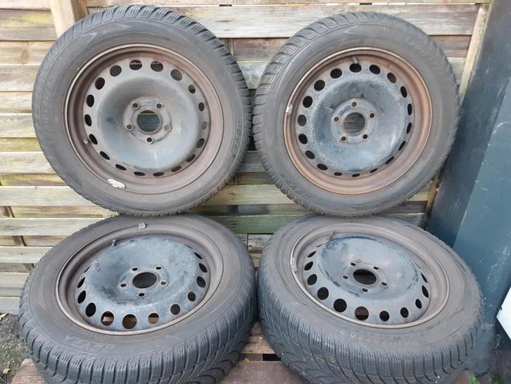 5x114,3 velgen 16 inch met Novex winterbanden 205/55R16, Auto-onderdelen, Banden en Velgen, Banden en Velgen, Winterbanden, 16 inch