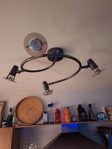 Keuken/Kamerlamp met 4 Spots beschikbaar voor biedingen