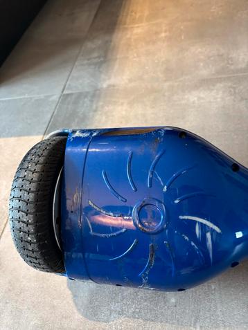 Hoverboard - Werkt met opladen beschikbaar voor biedingen