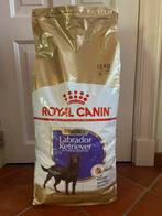 Royal Canin sterilised labrador, hondenvoer, brokken, Hond, Ophalen