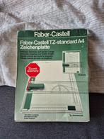 Tekentafel  A4 (Faber-Castell 1074N), Ophalen of Verzenden, Gebruikt, Minder dan 130 cm