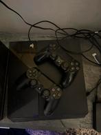 Playstation 4 + 2 controllers + 2 spellen, Spelcomputers en Games, Spelcomputers | Sony PlayStation 4, Verzenden, Zo goed als nieuw