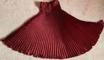 Nieuw! Super mooie plissee rok, bordeaux rood satijn 38. 40, Kleding | Dames, Rokken, Maat 38/40 (M), Nieuw, Ophalen of Verzenden