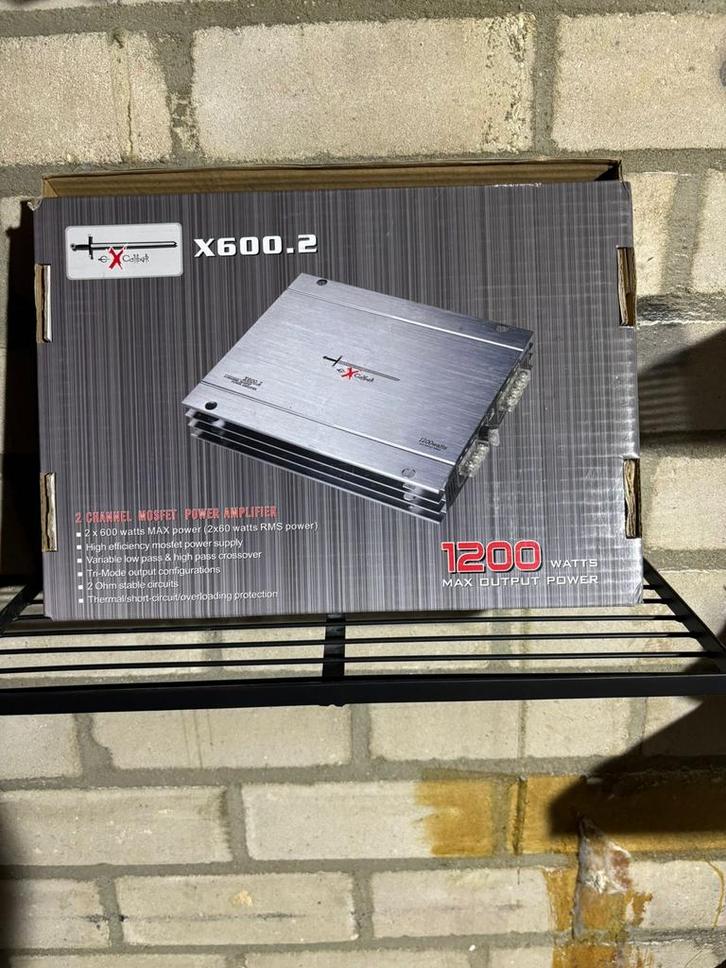 Excalibur 1200W Versterker - Nieuw met Gebruikssporen, Audio, Tv en Foto, Versterkers en Receivers, Gebruikt, Ophalen of Verzenden