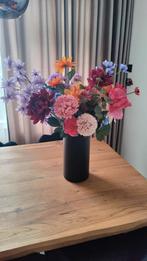 Vaas met kunstbloemen, Huis en Inrichting, Woonaccessoires | Kunstplanten en Kunstbloemen, Ophalen