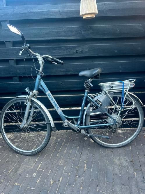 Bikkel elektrische fiets (waterschade)!, Fietsen en Brommers, Fietsen | Dames | Damesfietsen, Zo goed als nieuw, Overige merken