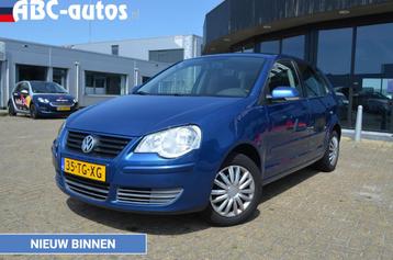 Volkswagen Polo 1.4-16V Optive 5 deurs / Airco / trekhaak beschikbaar voor biedingen