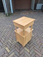 Prachtig Antiek Grenen Nachtkastje Telefoon Kastje, Antiek en Kunst, Antiek | Meubels | Kasten, Ophalen