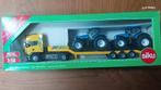 Siku 1984 Scania met New Holland tractoren, Ophalen of Verzenden, Zo goed als nieuw, Bus of Vrachtwagen, SIKU