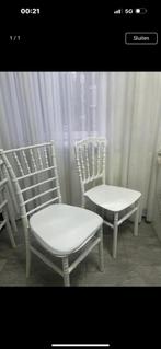 Tafels en stoelen te huur, Hobby en Vrije tijd, Feestartikelen | Verhuur, Ophalen of Verzenden, Zo goed als nieuw, Overige