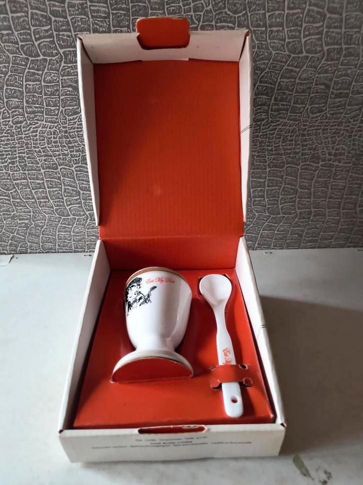 Betty Boop Eierdopje met Lepel - Marsberg Studios born wild, Huis en Inrichting, Keuken | Bestek, Zo goed als nieuw, Los bestek