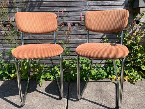 2 Fana buisframe stoelen nieuw gestoffeerd, Huis en Inrichting, Stoelen, Zo goed als nieuw, Twee, Metaal, Ophalen