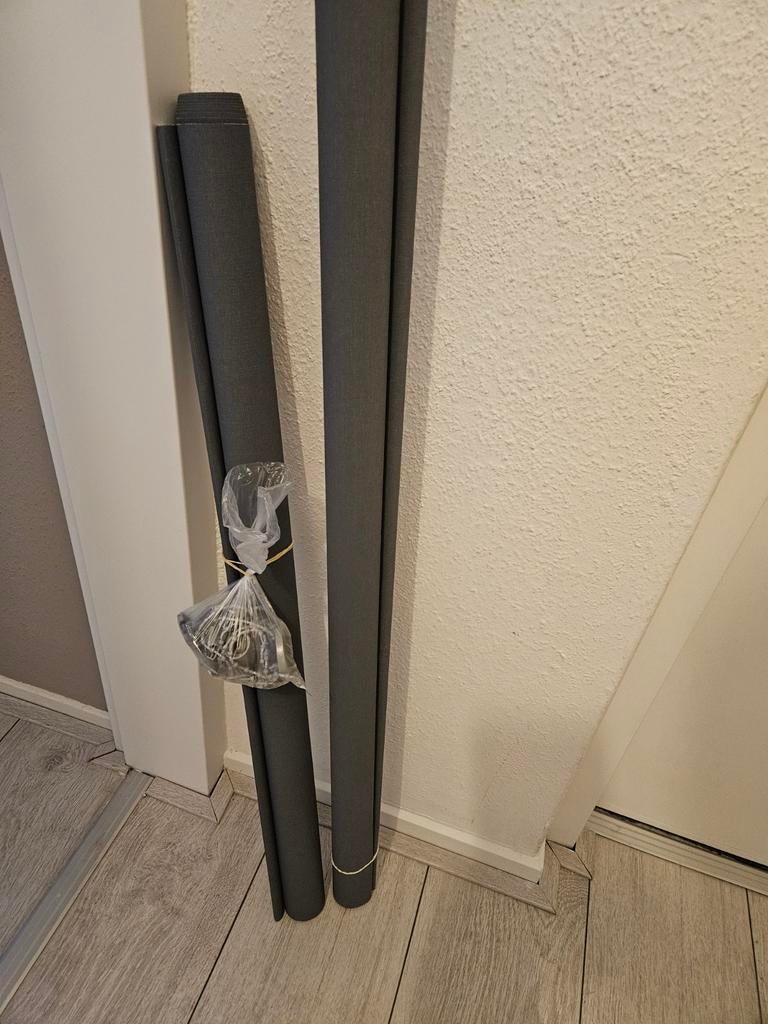 Rolgordijnen grijs, Ophalen, Zo goed als nieuw, 115 cm of meer