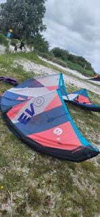 Duotone Evo SLS 7/9/12 Kite + bar en board, Watersport en Boten, Kitesurfen, Gebruikt, Twintip, Ophalen of Verzenden, Kite