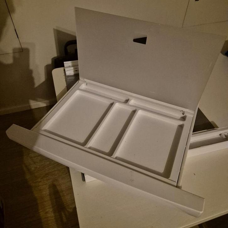 Miele tussenstuk wasmachine/wasdroger WVT406, Witgoed en Apparatuur, Overige Witgoed en Apparatuur, Zo goed als nieuw, Ophalen