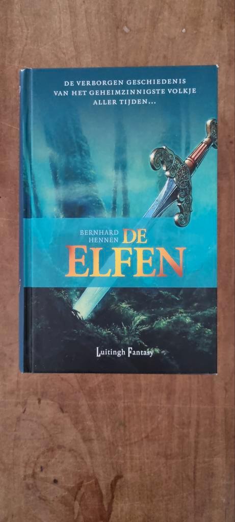 De Elfen - Bernhard Hennen (Fantasy), Boeken, Fantasy, Zo goed als nieuw, Ophalen of Verzenden