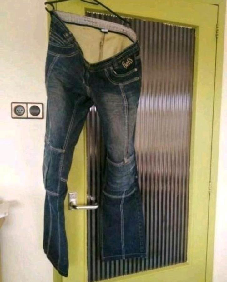 Stoere dame dames jongedames kevlar jeans , spijkerbroek, Motoren, Kleding | Motorkleding, Broek | textiel, Dames, Tweedehands
