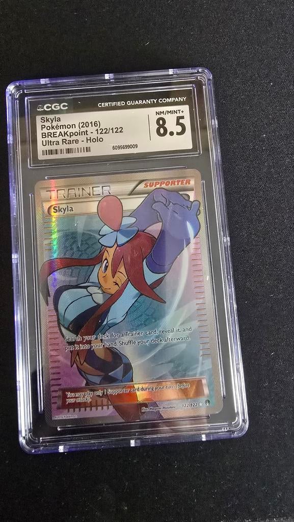 Skyla Breakpoint 122/122 CGC 8.5 - Pokémonkaart, Ophalen of Verzenden, Zo goed als nieuw, Losse kaart
