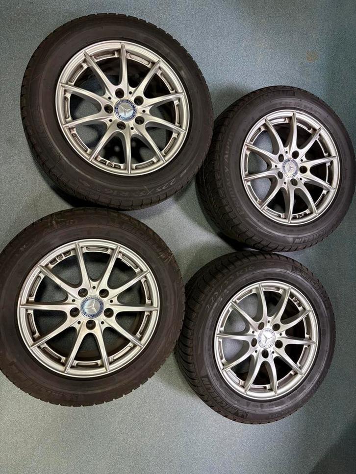 Set winterwielen Mercedes-Benz E-Klasse 2009-2016, Auto-onderdelen, Banden en Velgen, Banden en Velgen, Winterbanden, 16 inch