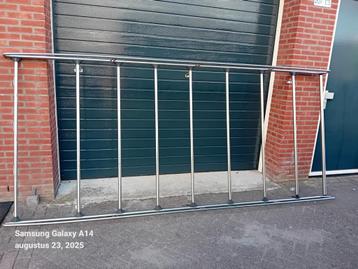 Rvs equinox imperiaal ford custom  windspiraal en ladderrol  beschikbaar voor biedingen