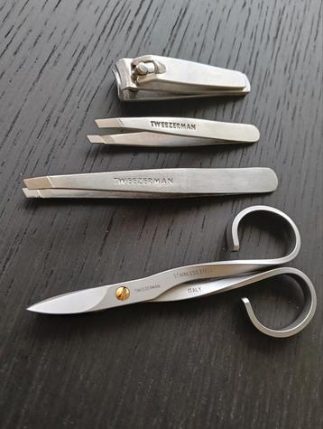 Tweezerman rvs nagel set beschikbaar voor biedingen