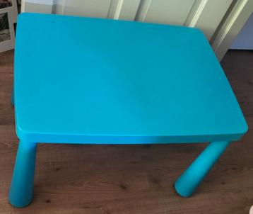 Ikea kindertafeltje blauw beschikbaar voor biedingen