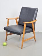 vintage fauteuil De Ster Gelderland Deens design ‘60 skai, Huis en Inrichting, Hout, Minder dan 75 cm, Gebruikt, Ophalen of Verzenden