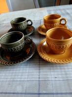 4 kop en schotels pagnossin italie, Huis en Inrichting, Keuken | Servies, Ophalen of Verzenden, Zo goed als nieuw, Overige stijlen