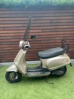 Riva scooter met scherm - nieuwe accu nodig, Ophalen, Gebruikt, Overige merken