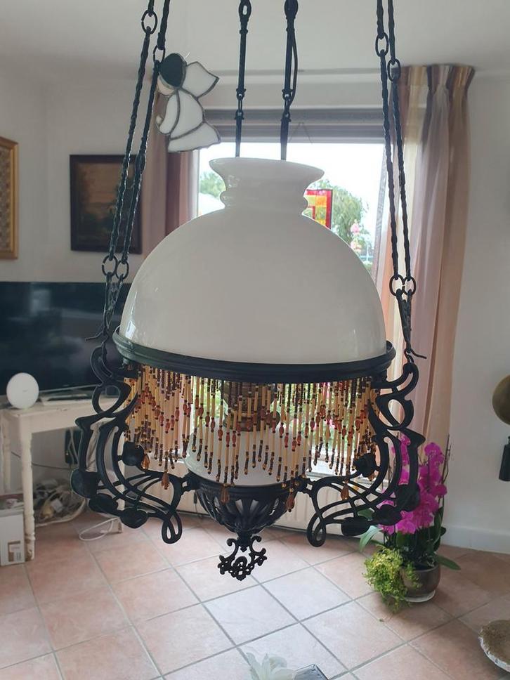 Antieke Kroonluchter met Glazen Kap en Kralen, Antiek en Kunst, Antiek | Lampen, Ophalen