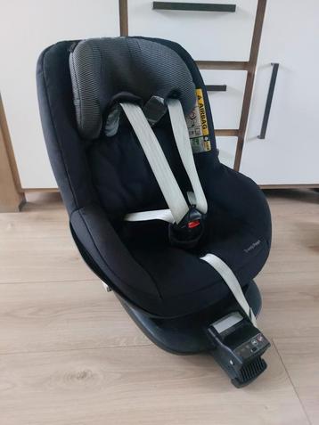 Maxi cosi 2 way Pearl met 2 way fix beschikbaar voor biedingen