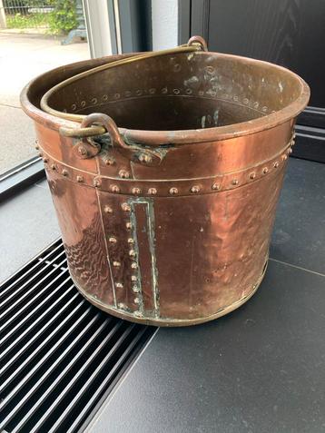 Antieke Koperen Ketel / Pot beschikbaar voor biedingen