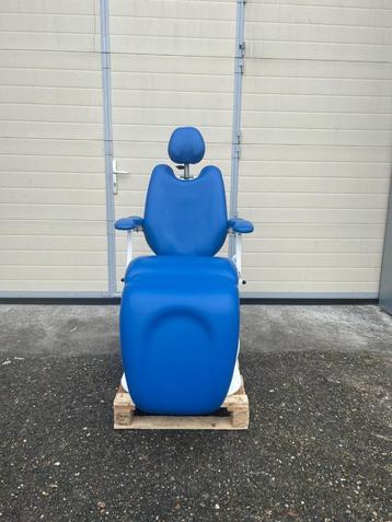 Mr Dental l Anatom 3002 tandartsstoel l Blauw l Tandarts  beschikbaar voor biedingen