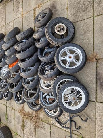 Scooter Velgen en Banden - Diverse Maten beschikbaar voor biedingen