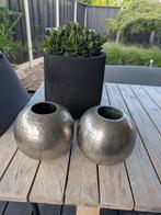 Prachtige zilverkleurige bloemvazen 2 x, Overige materialen, Gebruikt, Overige kleuren, Ophalen of Verzenden