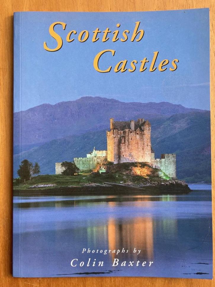 Scottish Castles - Colin Baxter, Boeken, Reisgidsen, Gelezen, Overige typen, Europa, Verzenden
