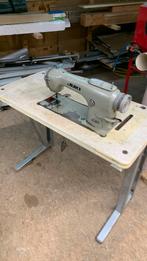 Juki naaimachine met tafel voor onderdelen, Hobby en Vrije tijd, Naaimachines en Toebehoren, Ophalen, Gebruikt, Overige merken