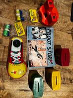 Vintage Speelgoed Collectie: Spaarpot, NBA Schoen, Stripboek, Ophalen of Verzenden