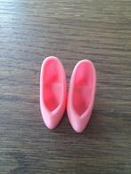 Barbie schoenen 90s, Verzamelen, Poppen, Ophalen of Verzenden, Zo goed als nieuw, Accessoires