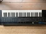 Korg synthesizer DW 8000 met flight case, Muziek en Instrumenten, Synthesizers, Ophalen, Korg, Met koffer of flightcase, 61 toetsen