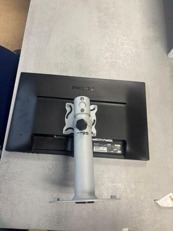 Philips 223V5LSB - Monitor met monitor arm beschikbaar voor biedingen