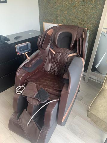 Luxe massage stoel beschikbaar voor biedingen