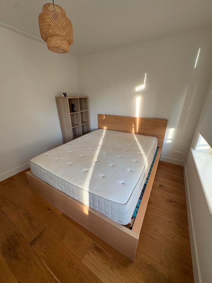 Ikea Malm bedframe 160x200 + matras, Huis en Inrichting, Slaapkamer | Bedden, Gebruikt, Tweepersoons, 160 cm, 200 cm, Hout, Bruin