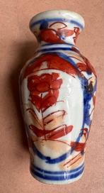 Antiek Japans vaasje, Japan, Imari porselein, Antiek en Kunst, Ophalen of Verzenden