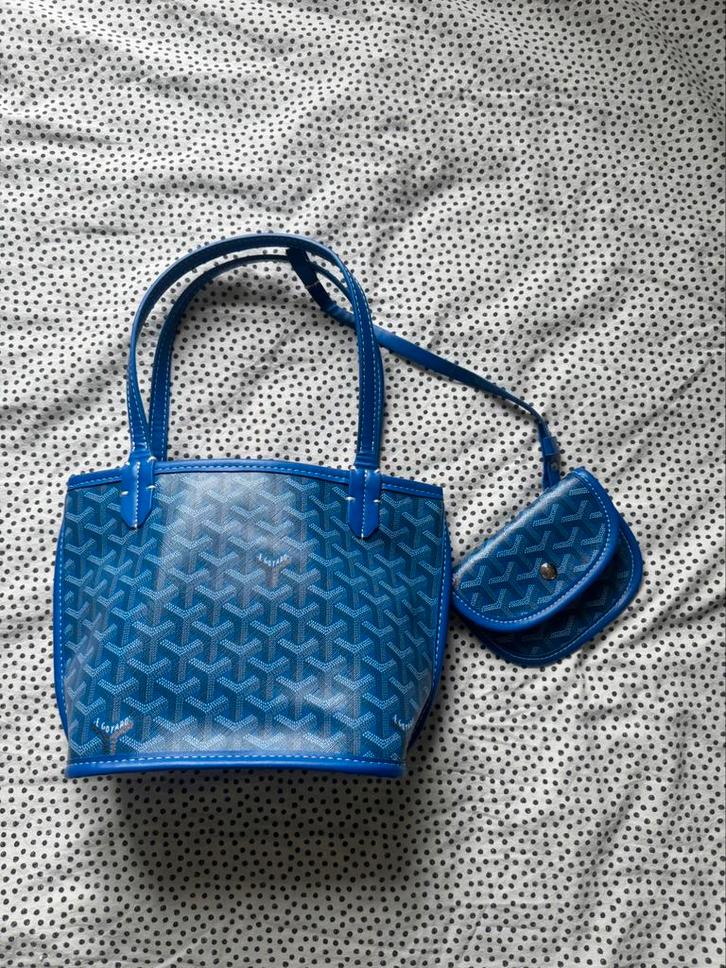 Goyard Anjou Mini Bag handtas in het blauw, Sieraden, Tassen en Uiterlijk, Tassen | Damestassen, Zo goed als nieuw, Handtas, Blauw