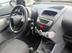 Toyota Aygo 1.0-12V + Airco Nap 5d Nieuwe Apk, Auto's, Toyota, Voorwielaandrijving, Stof, Gebruikt, 4 stoelen