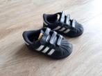 Nieuwe Adidas originals zwart wit sneakers maat 18, Kinderen en Baby's, Babykleding | Schoentjes en Sokjes, Nieuw, Schoentjes