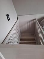 Babykamer. Ledikantje met bijbehorende commode zgan, Ophalen, Zo goed als nieuw, Jongetje of Meisje